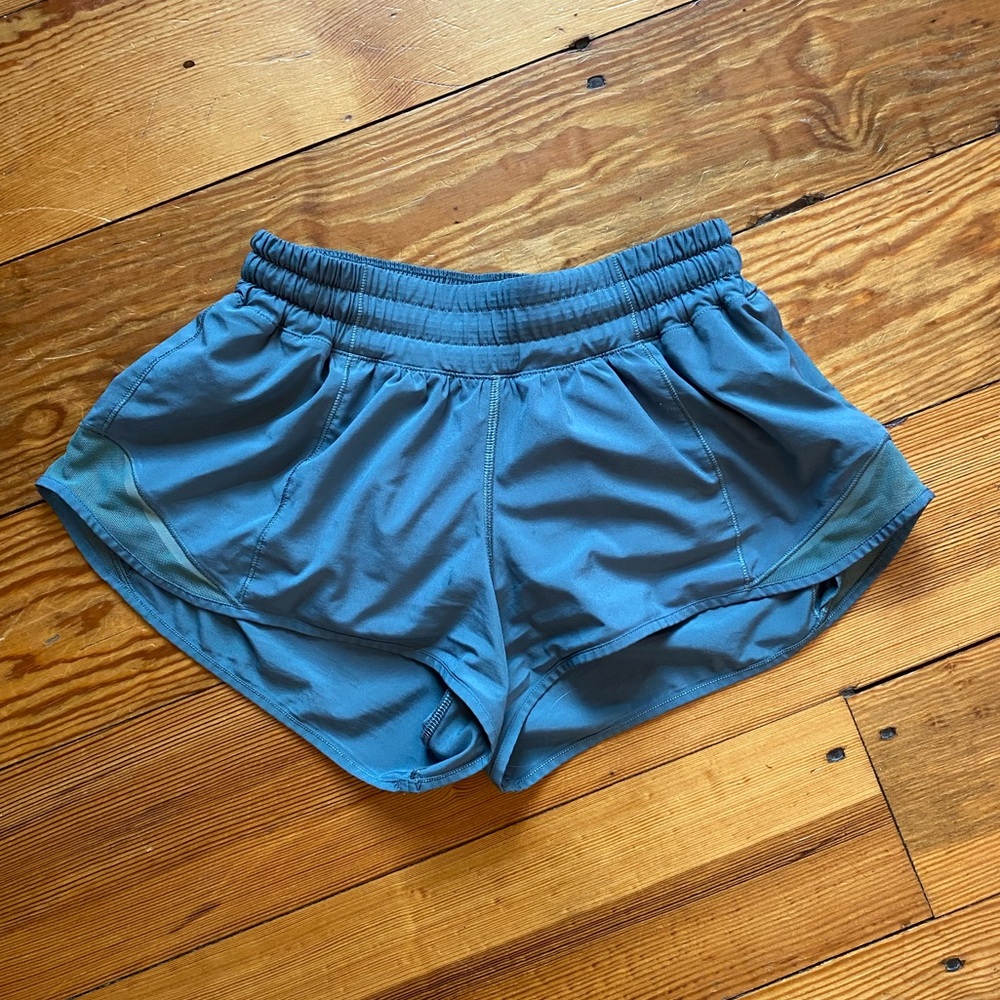 Lululemon shorts 2.5